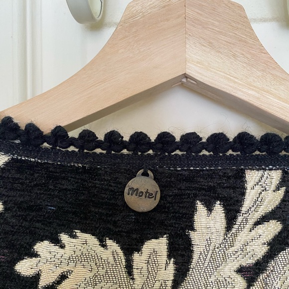 Unique Italian Flower coat 🌺 - Picture 5 of 7